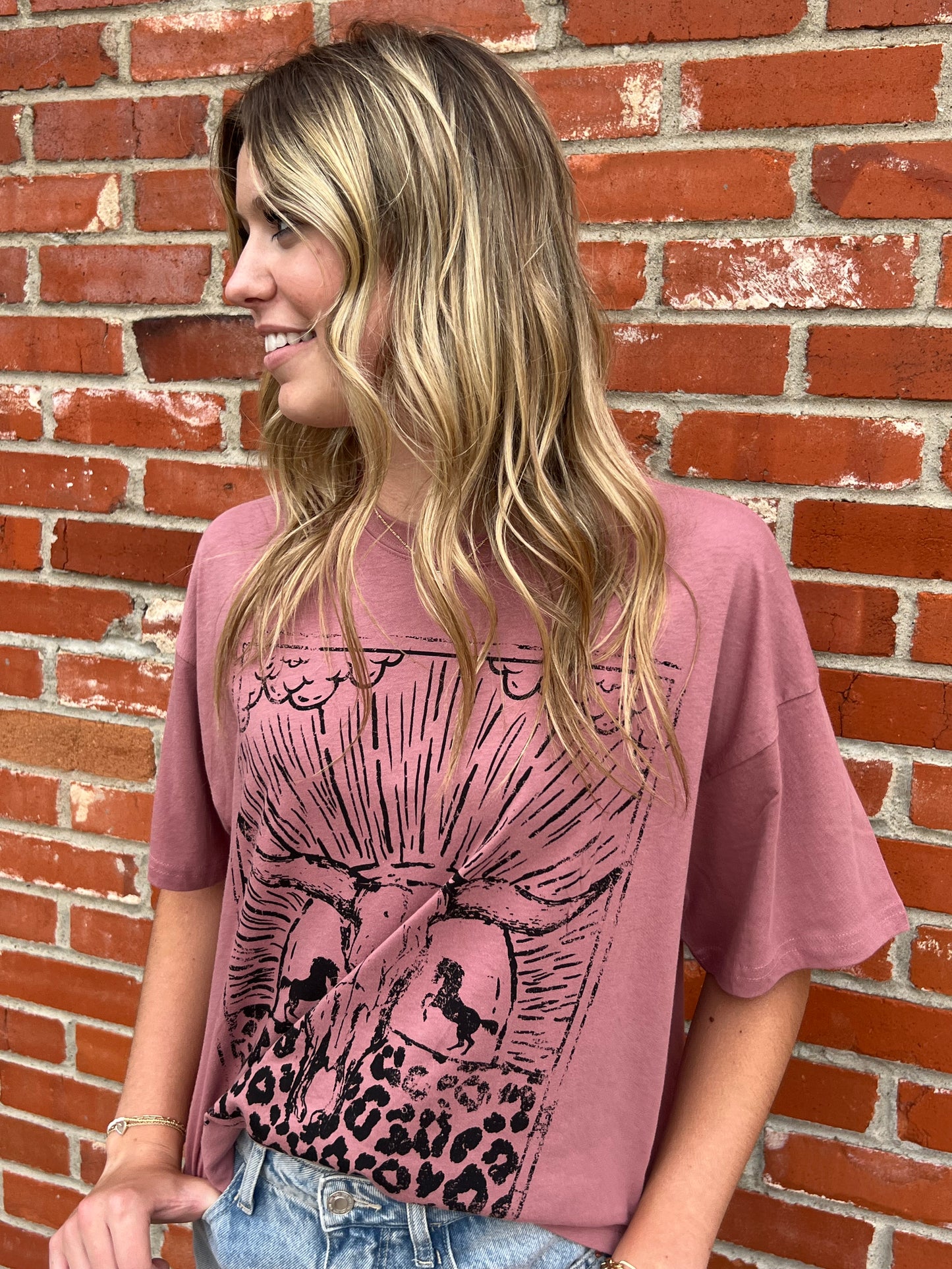 Bull Skull Graphic Crop Tee